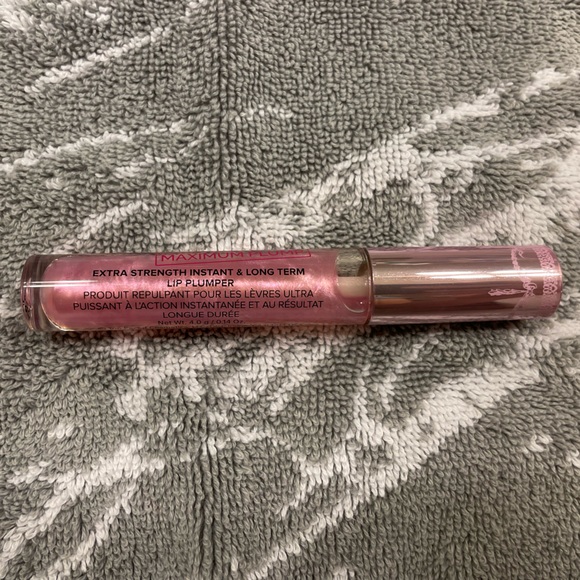 NWOB TooFaced Maximum Plump Lip Plumper - Picture 3 of 6